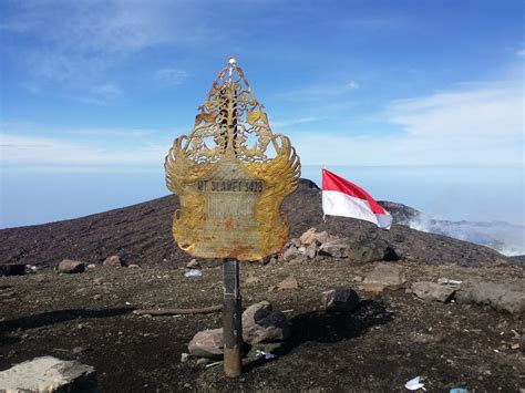 Sejarah Gunung Slamet