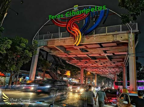 Sejarah Jalan Cihampelas Bandung
