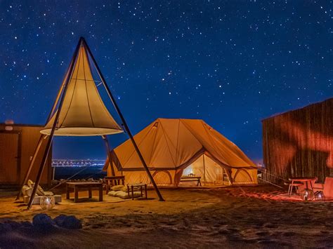 Selecting glamping tour