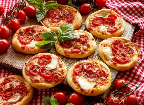 Selection of Pizzette