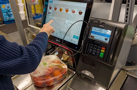 Self-Checkout Express: Save Time and Earn Bonus Rewards