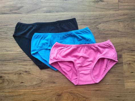 Seluar Dalam Biru Terbaru: Keselesaan dan Gaya yang Menarik!