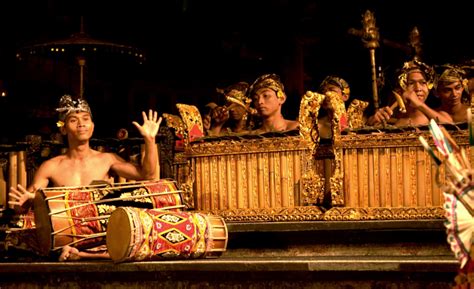 Seni musik Bali fusion gamelan jazz dan elektronik