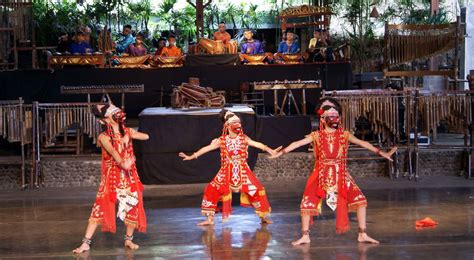 Seni Musik Tradisional Sunda dalam Pagelaran Udjo