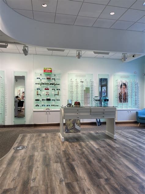 Services Offered at Eye 2 Eye Optometry Corner