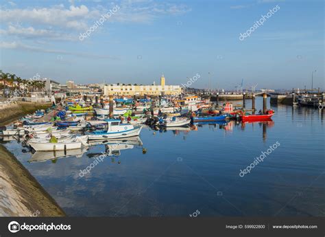 Sesimbra harbor