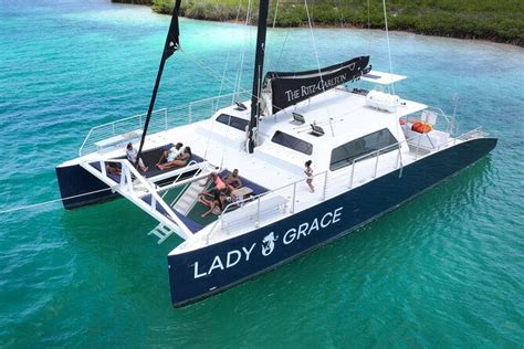 Setting Sail on Grace Bay