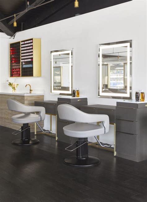 Setting Up the Perfect Coloring Station