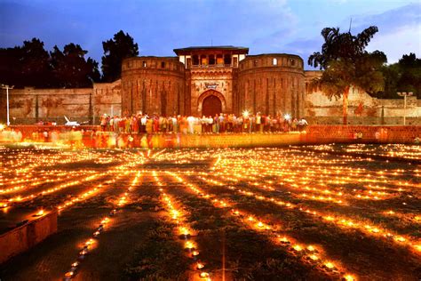 Shaniwar Wada Night