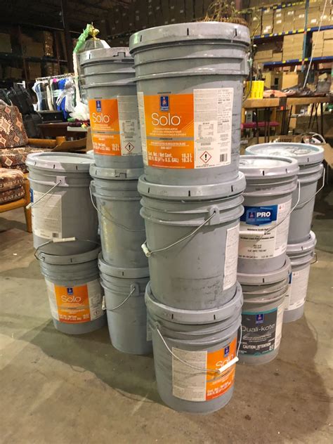 Sherwin Williams Paint Bucket