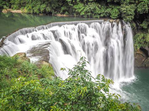 Shifen Waterfall