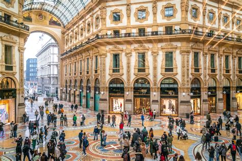 Shopping Experience Milan