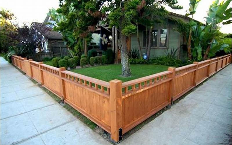 Short Privacy Fence: The Perfect Solution For Your Property
