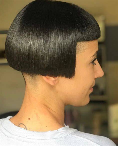 Short Box Bob Haircut