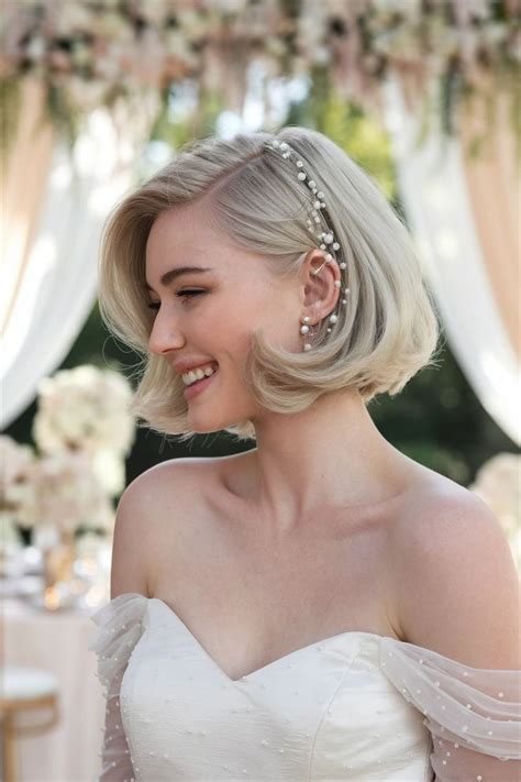 25 Best Wedding Hairstyles for Short Hair 2012 2013 Short