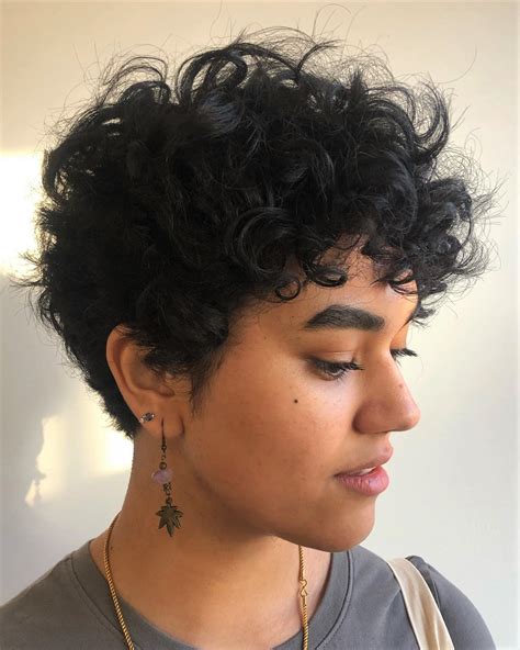 Short Cut Curly Hair Style
