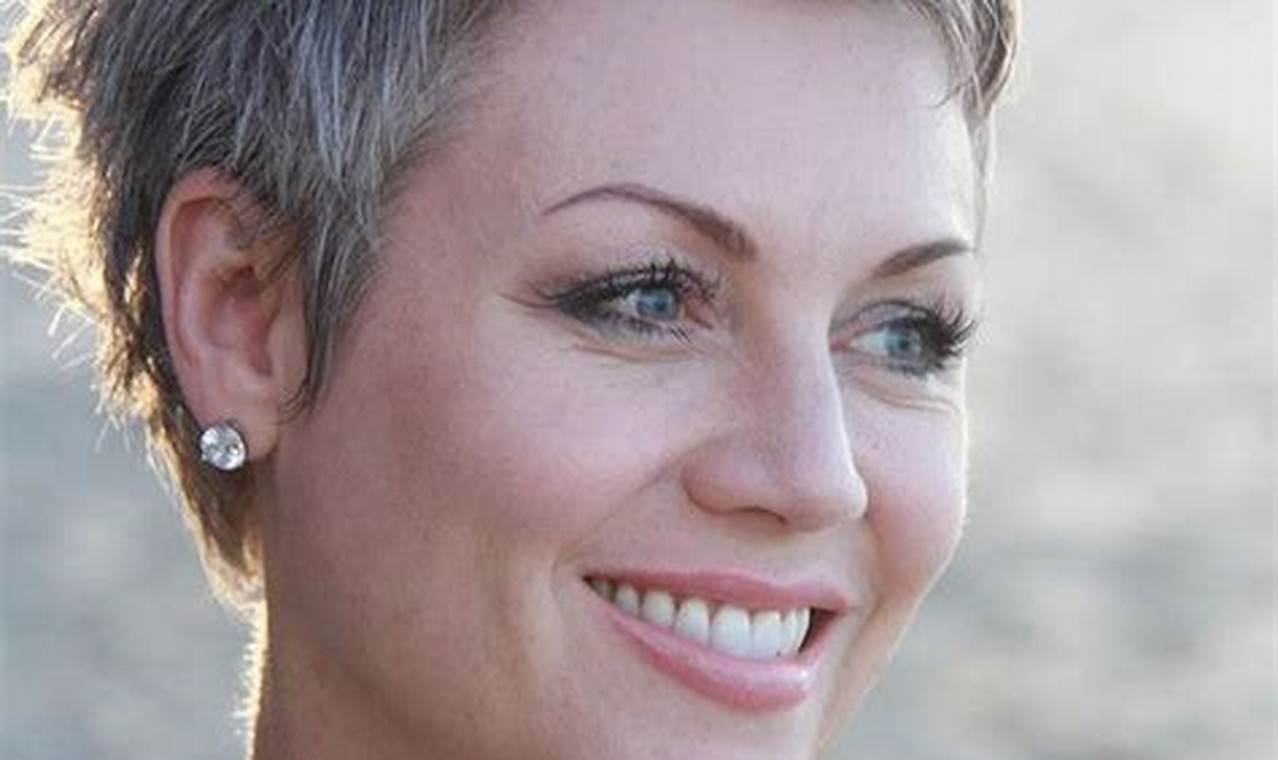 Short Gray Hair Styles for Women Over 40