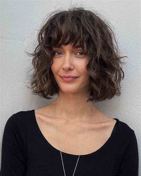 Short Hair Styles For Curly Hair With Bangs