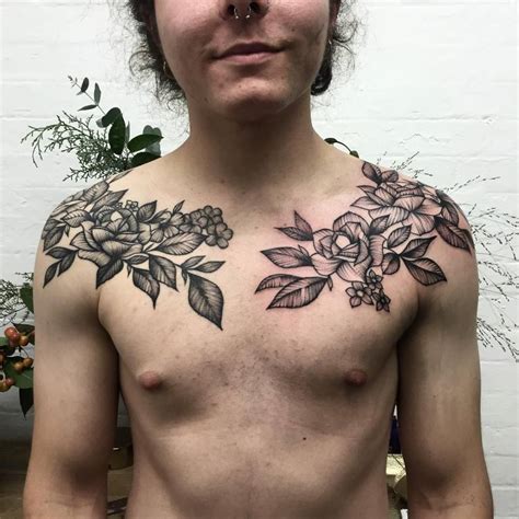 awesome shoulder to chest tattoo Tattoosformen Tatuaje