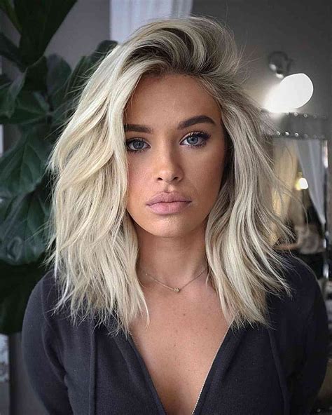 Shoulder Length Hair Style Blonde