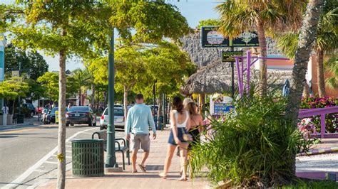 Siesta Key Village