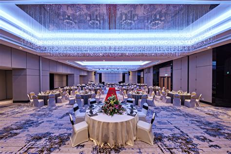 Signature large ballroom