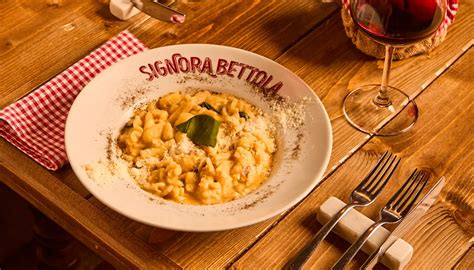 Signora Bettola: Basic Fish Tasting Menu – A Review