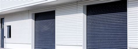 Signs of Commercial Garage Door Issues