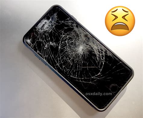 Signs of Cracked iPhone Screen Damage