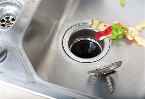 Signs of a broken garbage disposal