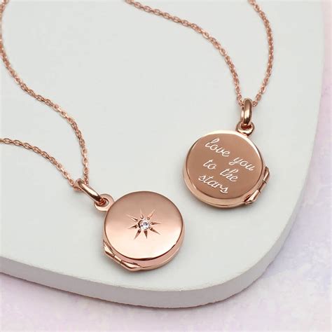 Silver Or Gold Locket, Which is the Right Choice For You?