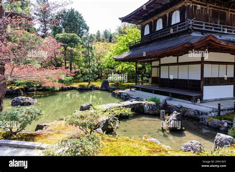 Silver Pavilion Gardens