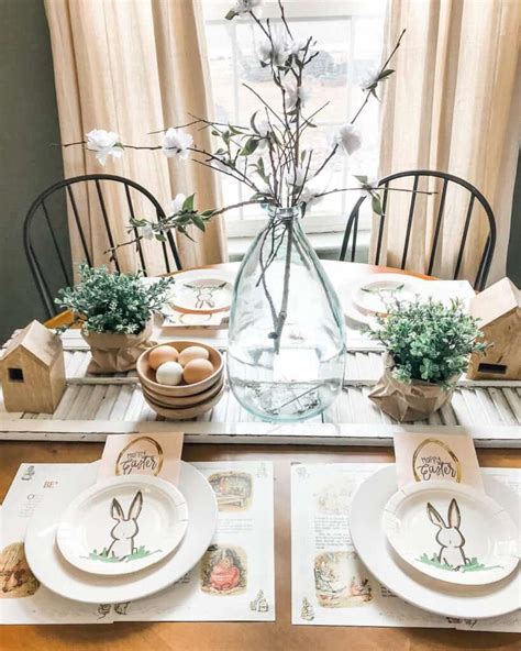 Simple Easter Table Decorations