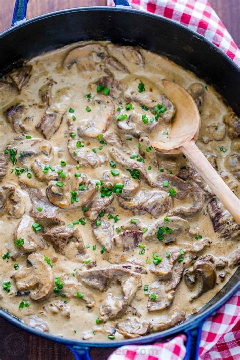 Simple Steps to Craft Your Own Delicious Beef Stroganoff