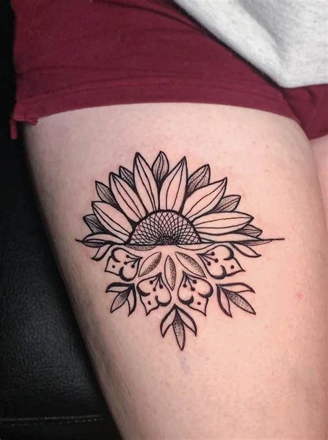 Simple Thigh Tattoos