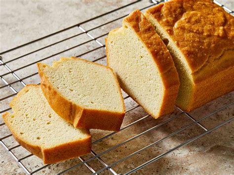 Simple Tips for Baking Your Own Keto Bread