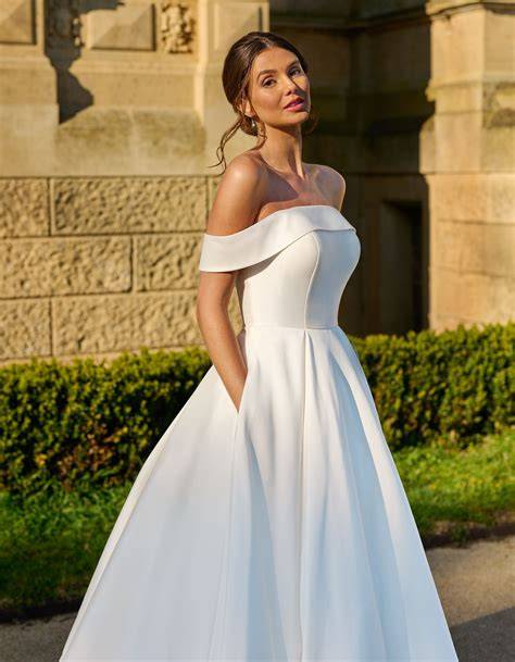 Simple Wedding Dress Price Comparison