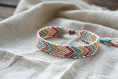 Simple and Stylish Bracelet Patterns