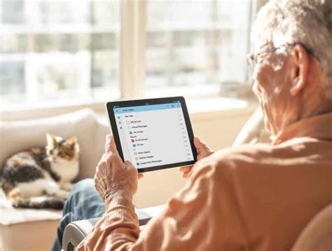 Simple email programs for seniors