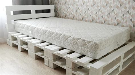 Single Bed Pallet Design