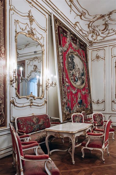 Sisi Museum interior