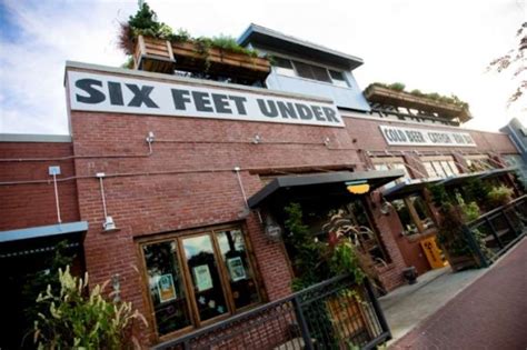 Six Feet Under Pub & Fish House Atlanta GA