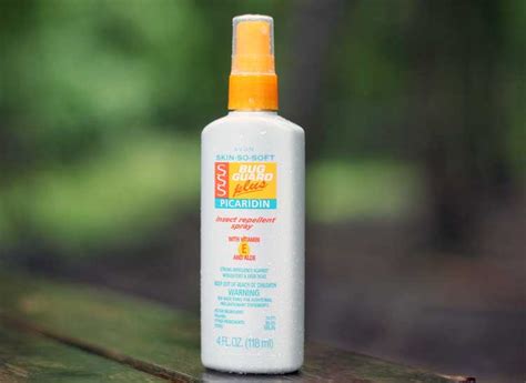 Natural Mosquito Repellent: Skin So Soft Keeps Bugs Away