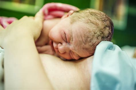Experience the Magic of Skin-to-Skin Contact After C-Section Delivery: Benefits and Tips for Moms and Babies!