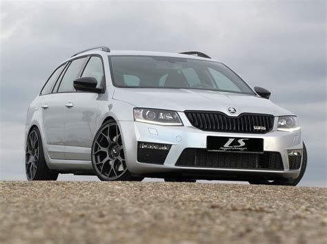 Skoda Octavia RS 5E Gewindefahrwerk Tomason TN17 Tuning (8