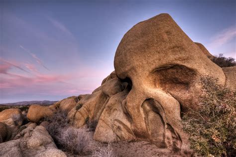 Skull Rock Joshua Tree