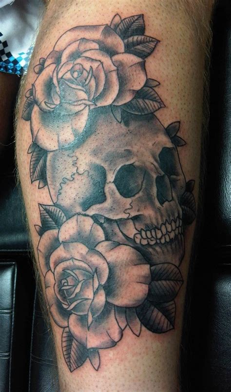 Skull and roses by ThePinkTattoo on deviantART Skull