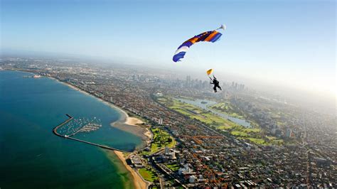 Skydiving Landing St Kilda