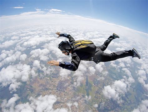 Skydiving accidents environmental Factors