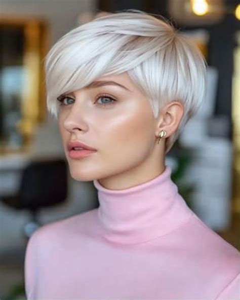 Sleek & Chic Pixie